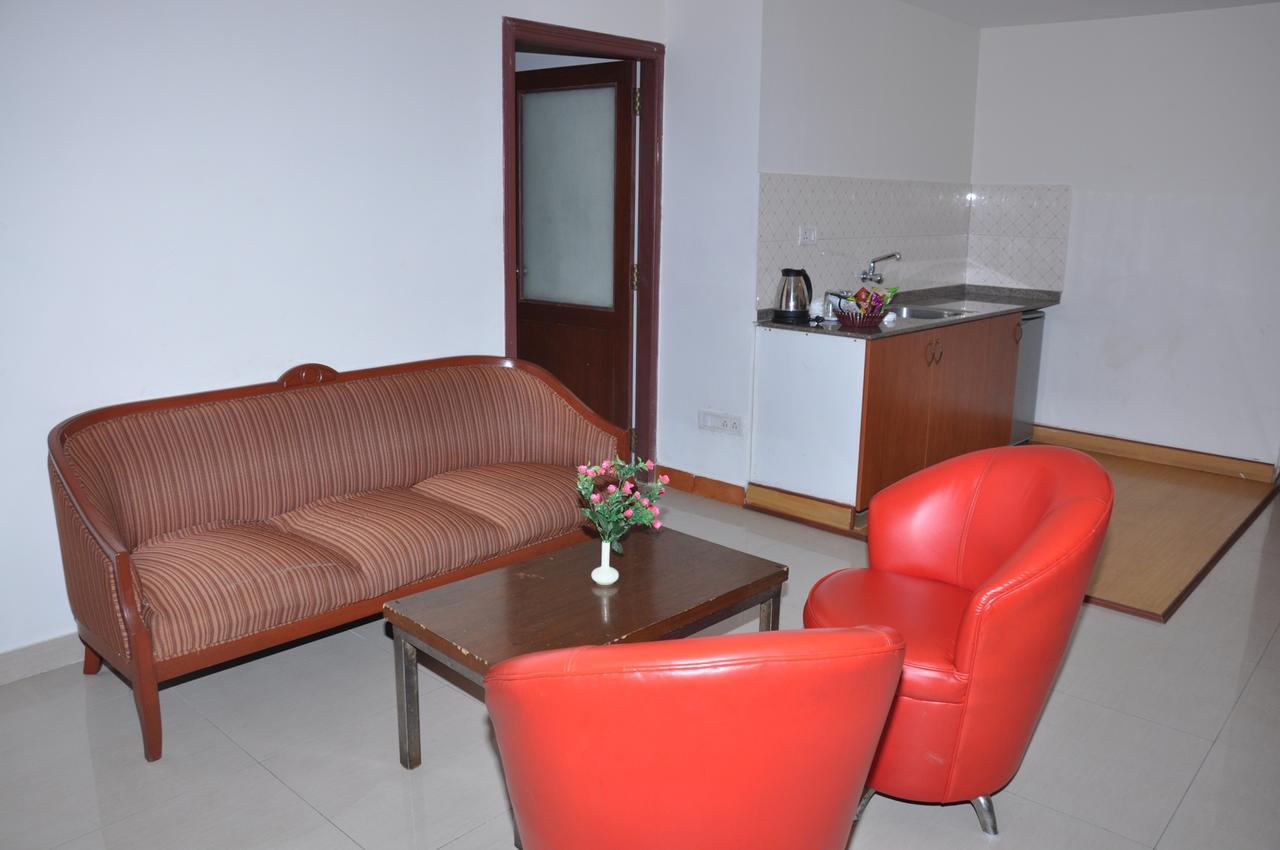 Dass Suites,Domlur Bangalore Ngoại thất bức ảnh